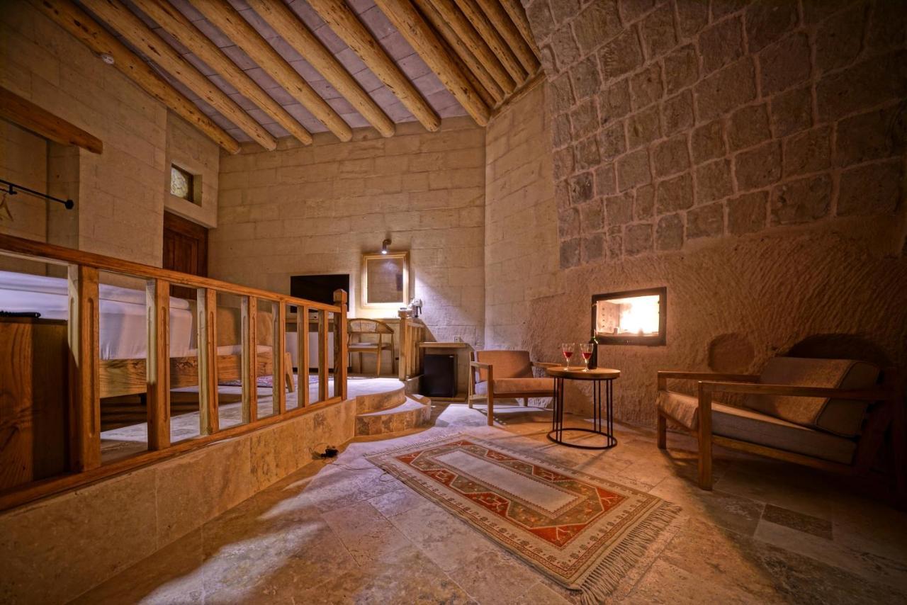 Kappadoks Cave Hotel Uchisar Exterior photo