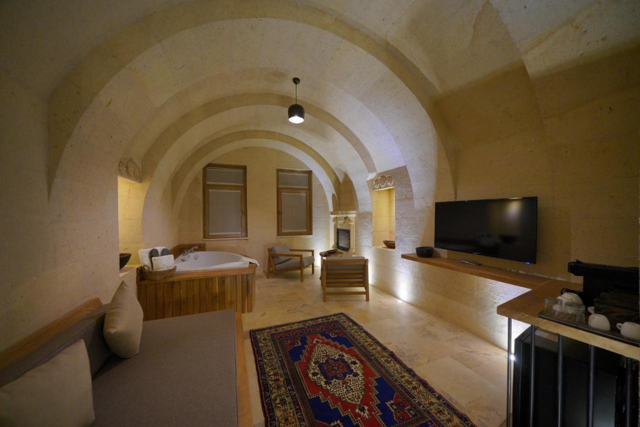 Kappadoks Cave Hotel Uchisar Exterior photo