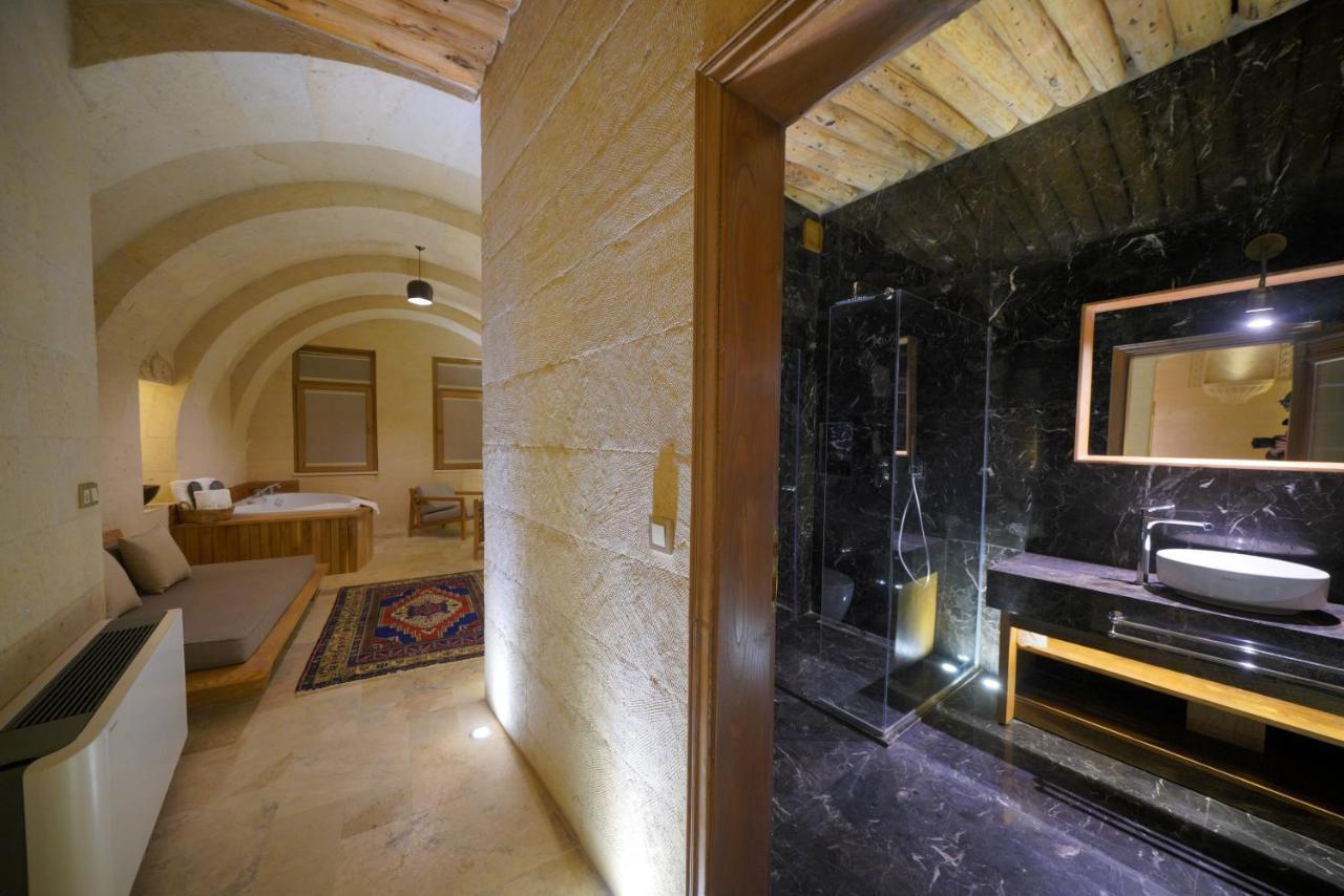 Kappadoks Cave Hotel Uchisar Exterior photo