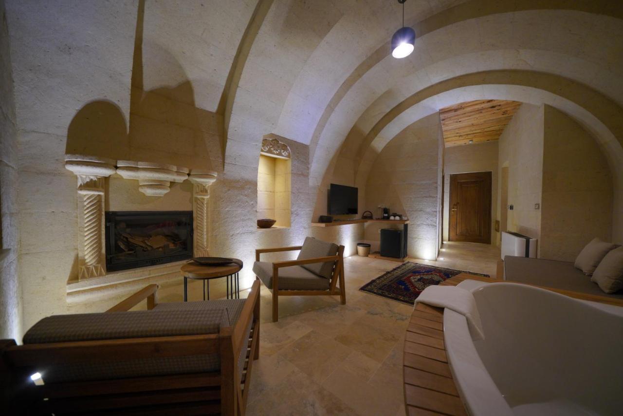 Kappadoks Cave Hotel Uchisar Exterior photo