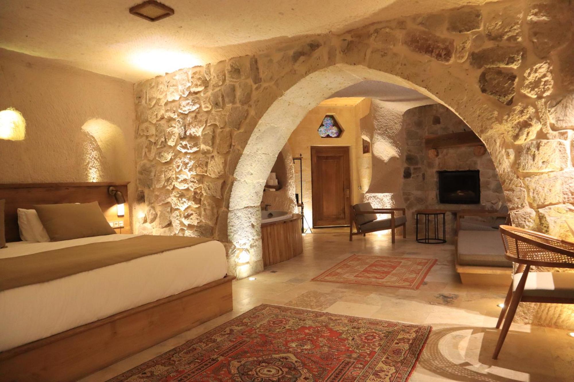Kappadoks Cave Hotel Uchisar Exterior photo