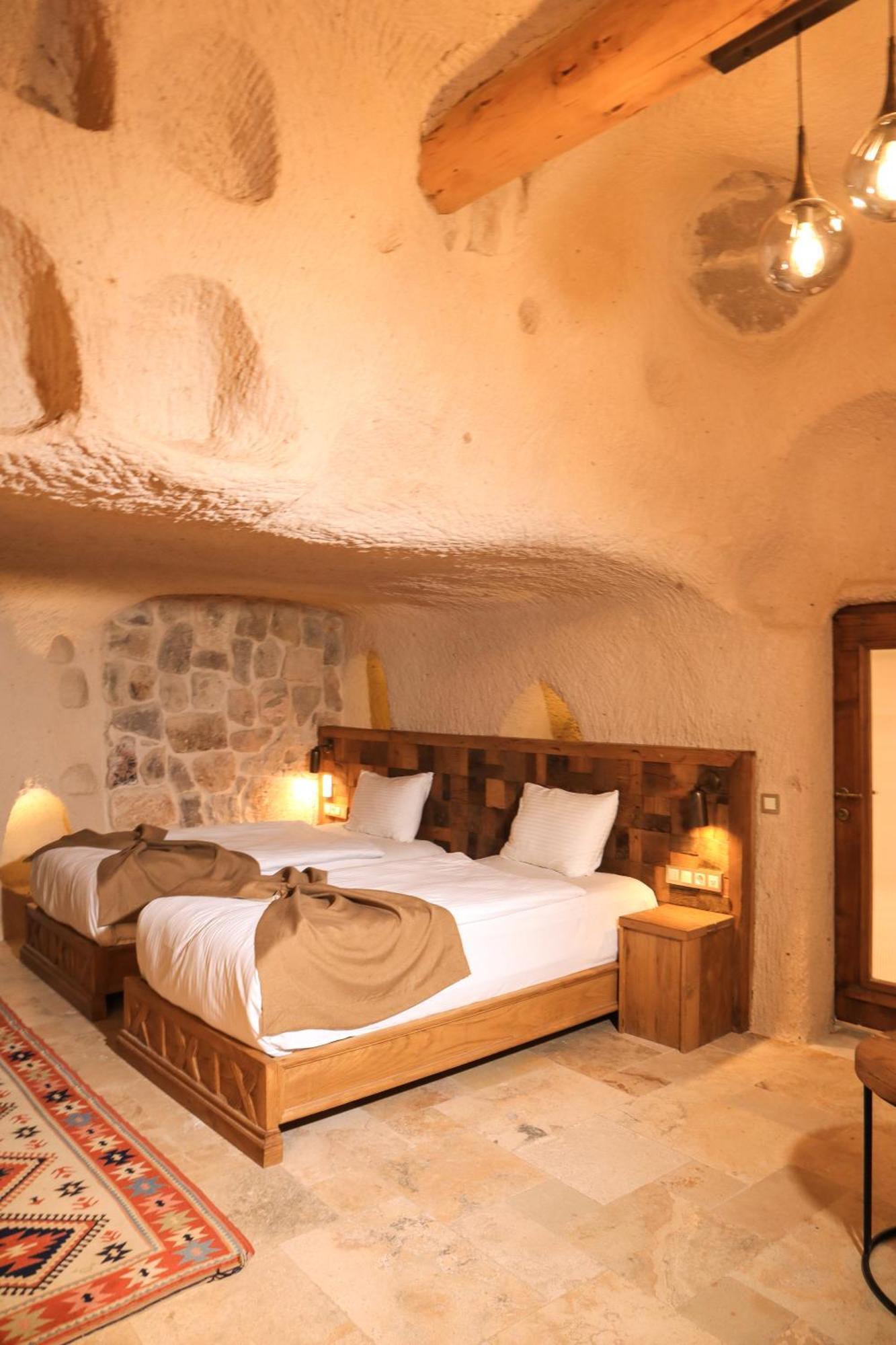 Kappadoks Cave Hotel Uchisar Exterior photo